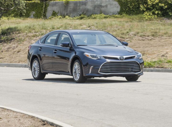 2018 Toyota Avalon Review, Ratings, Specs, Prices, and Photos