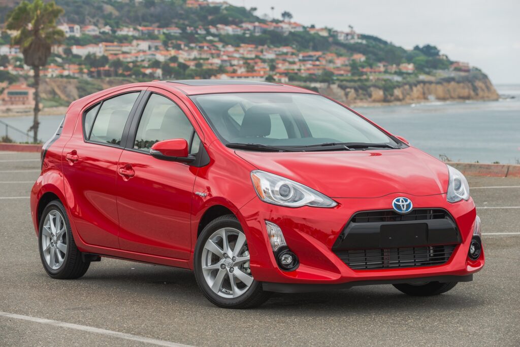 2018 Toyota Prius C Review: Prices, Specs, and Photos