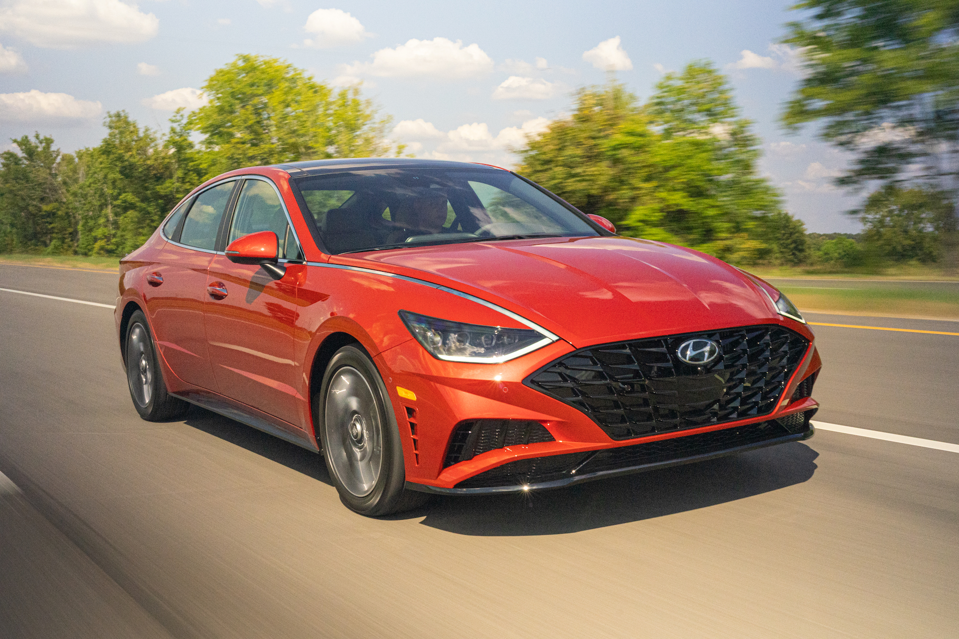 2020 Hyundai Sonata Hybrid is a 54-mpg green-tech highway machine