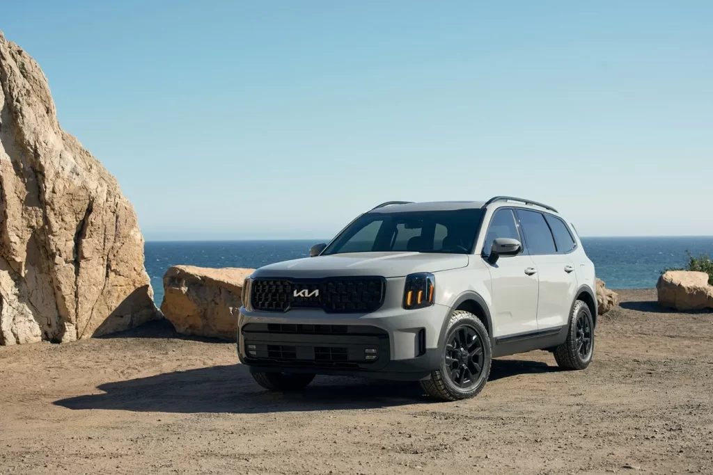 2025 Kia Telluride Review: Prices, Specs, and Photos