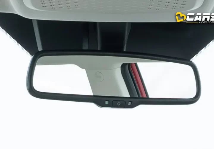 Inside Rear View Mirror (IRVM), Day/Night, Auto Dimming Feature