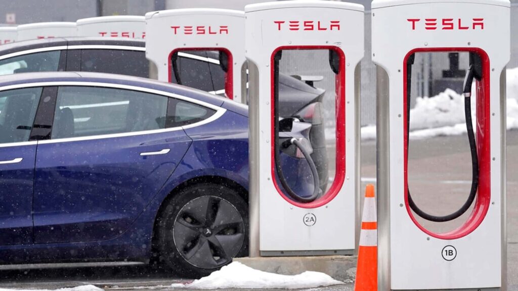 People Are Vandalizing Tesla Superchargers