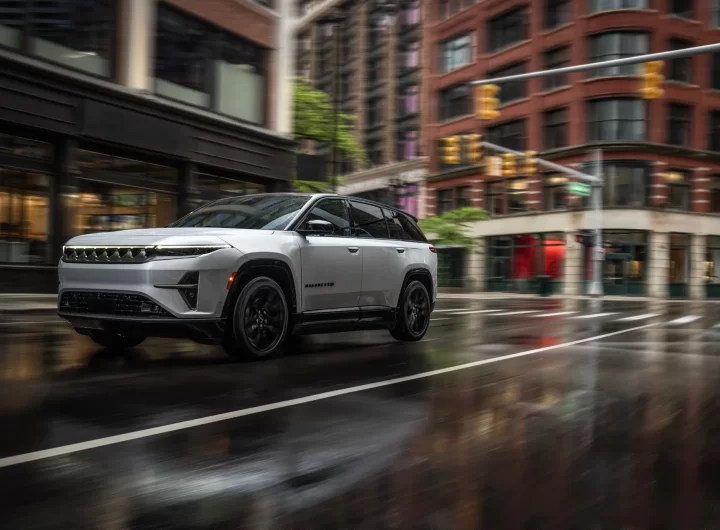 2024 Jeep Wagoneer S takes electric leap of SUV faith